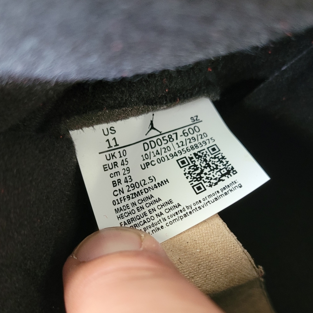 Jordan 5 Retro (Raging Bull) - Picture 8 of 10